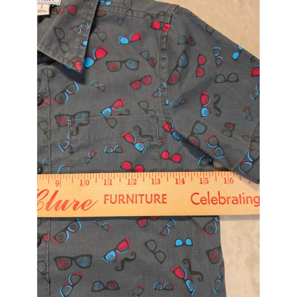 Old Navy Boys Gray Glasses Mustache Print Short Sleeve Button Down Shirt Size S